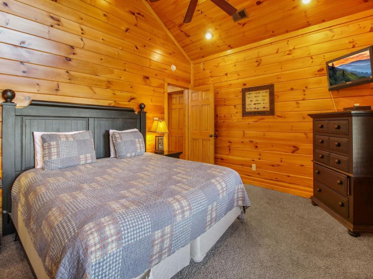 Big Sky Lodge II ガトリンバーグ エクステリア 写真