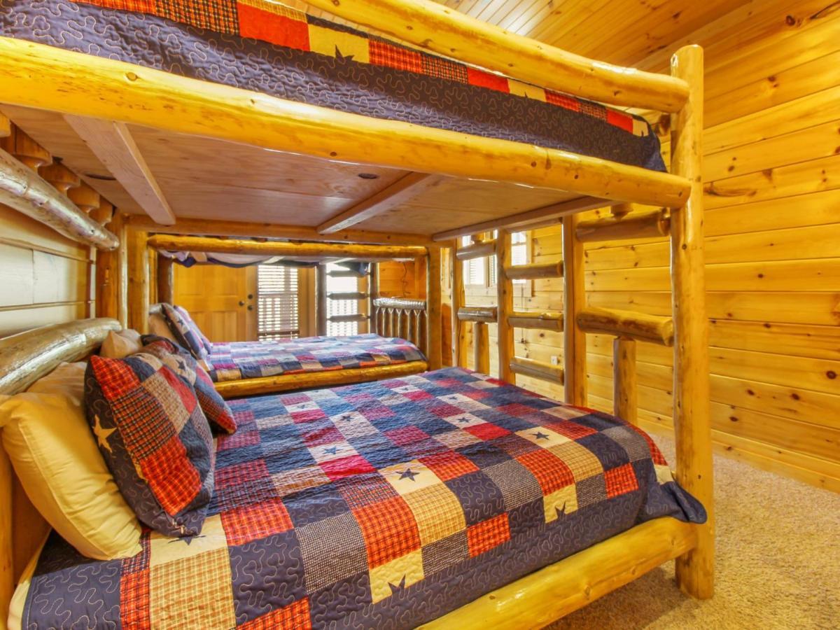 Big Sky Lodge II ガトリンバーグ エクステリア 写真