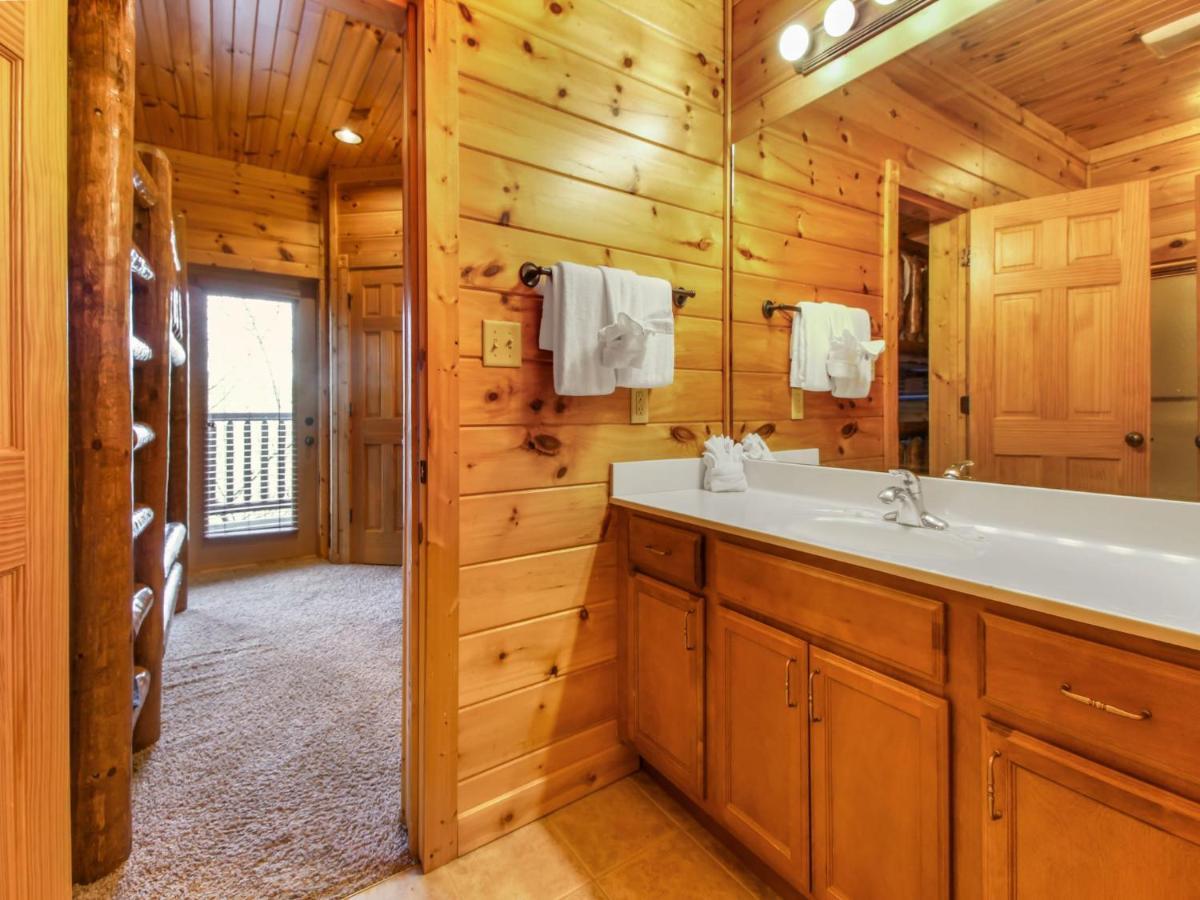 Big Sky Lodge II ガトリンバーグ エクステリア 写真
